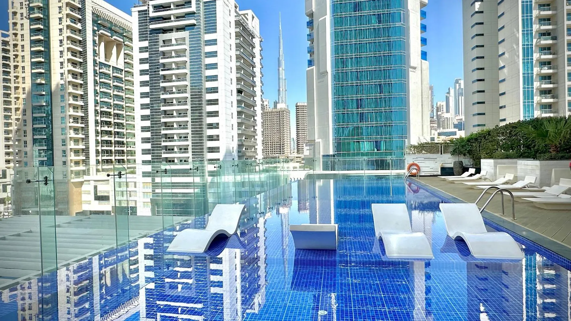 Charming 2Br Apartment In The Heart Of Business Bay By Bhavan Vacation Homes Dubai United Arab Emirates